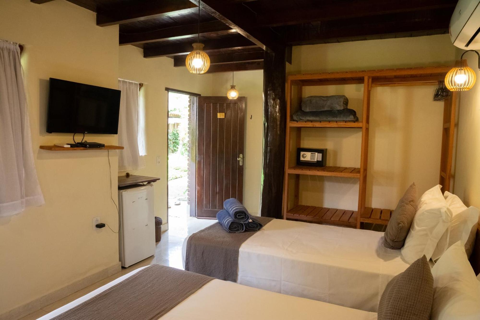 Pousada Villa Zena - Frente Ao Mar - Pe Na Areia ポルトセグロ エクステリア 写真